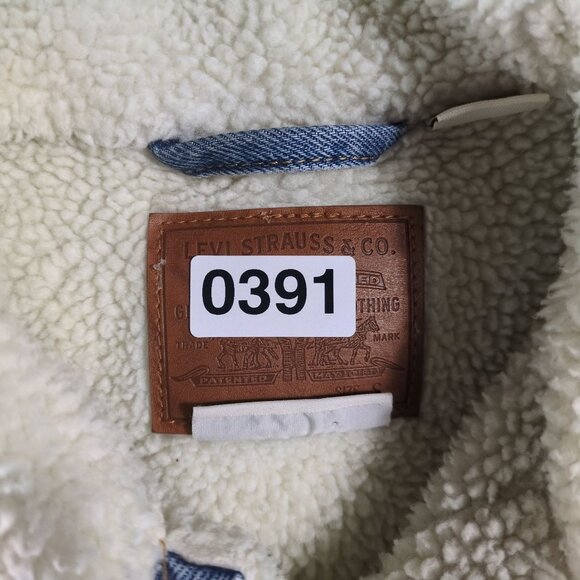 Levi’s Premium Mens S‎ Sherpa Lined Denim Trucker Jacket Blue Western Light Wash - Picture 13 of 13